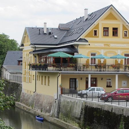 Hotel TTC Vrchlabí Buitenkant foto